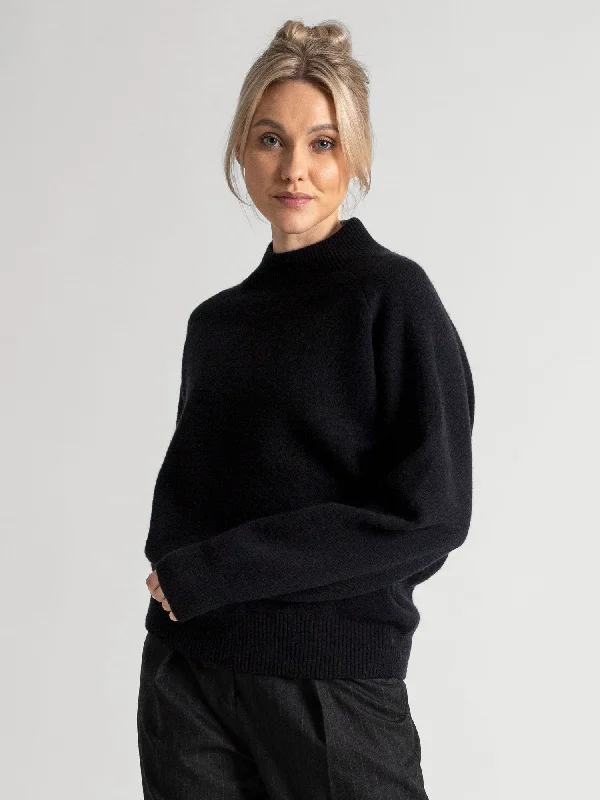 Cashmere sweater "Snowflake" - black